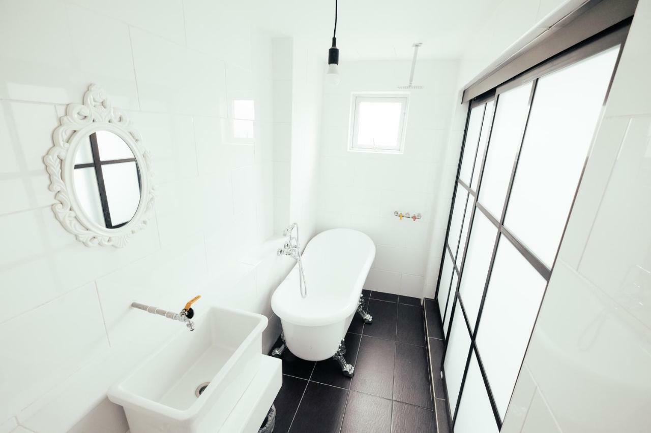 Malacca White Loft Hotel מראה חיצוני תמונה