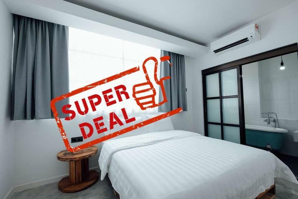 Malacca White Loft Hotel מראה חיצוני תמונה